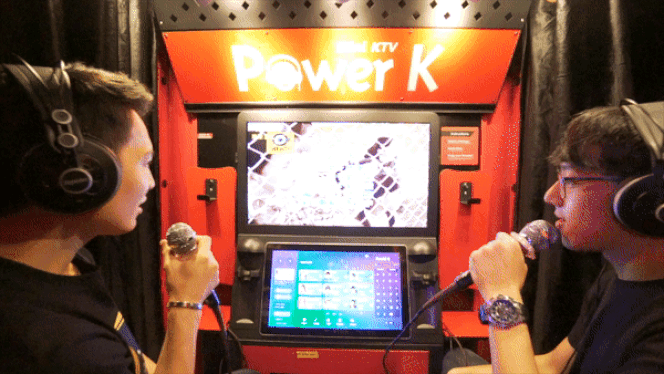 ezgif.com-resize (4)